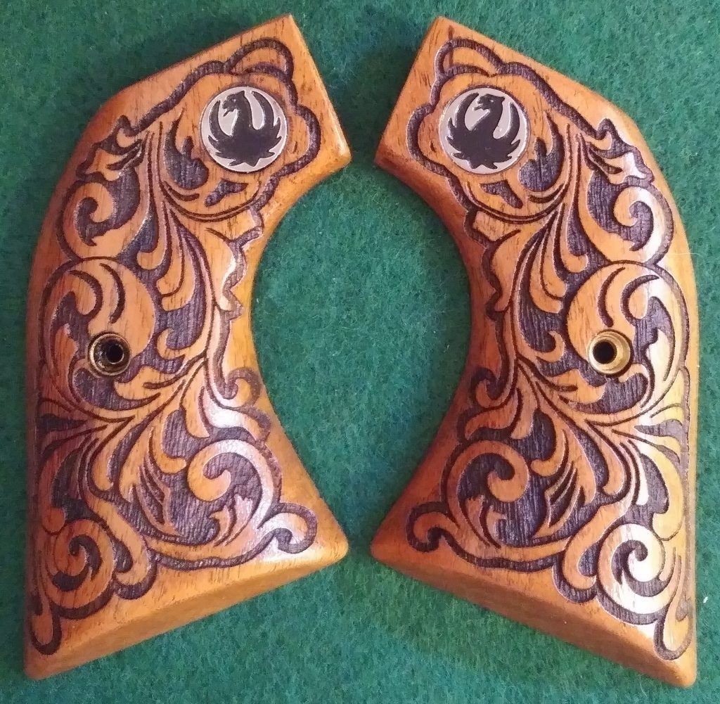 XR3 Red Mesquite Scroll W Medallions