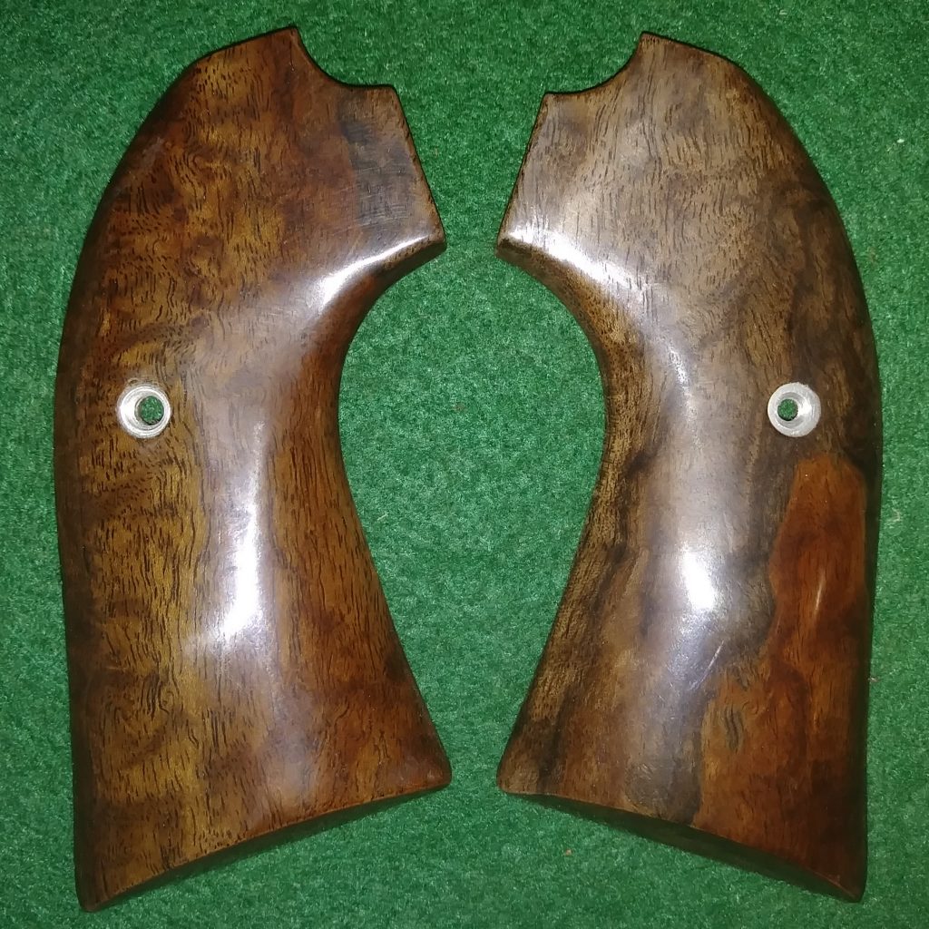 Ruger Bisley Walnut Claro Texas Grips