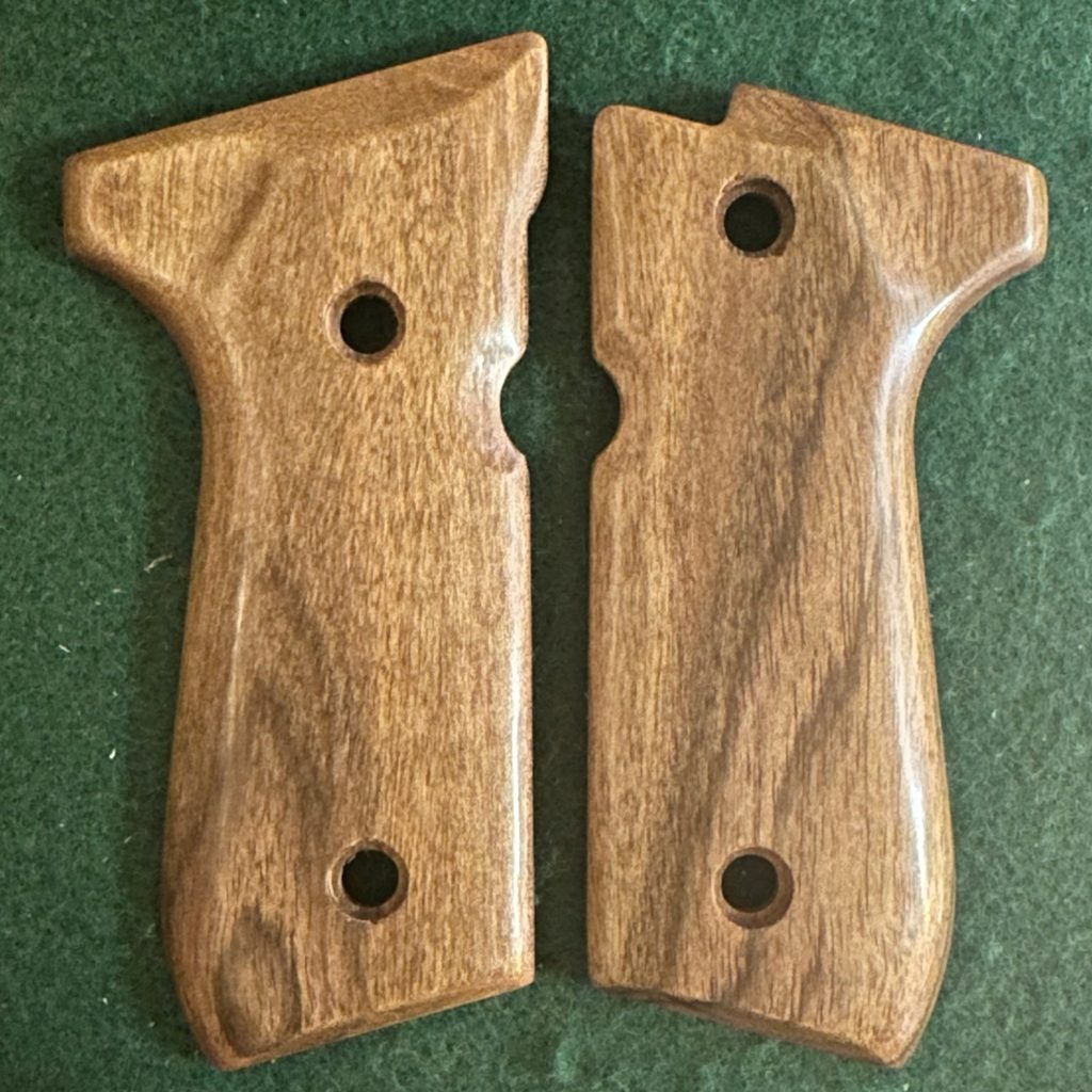 Beretta 92 FS Walnut - Texas Grips