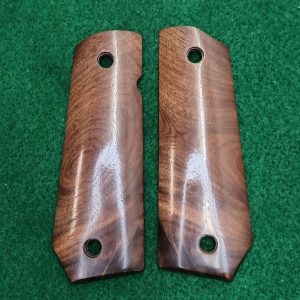 1911 Bobtail Angled  Claro Walnut