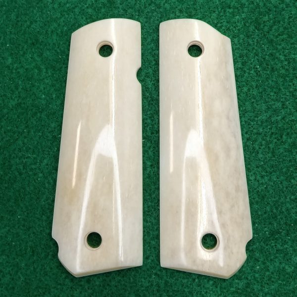 1911 Bobtail Rounded Giraffe Bone
