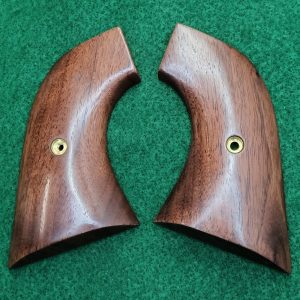 Colt SAA   Walnut