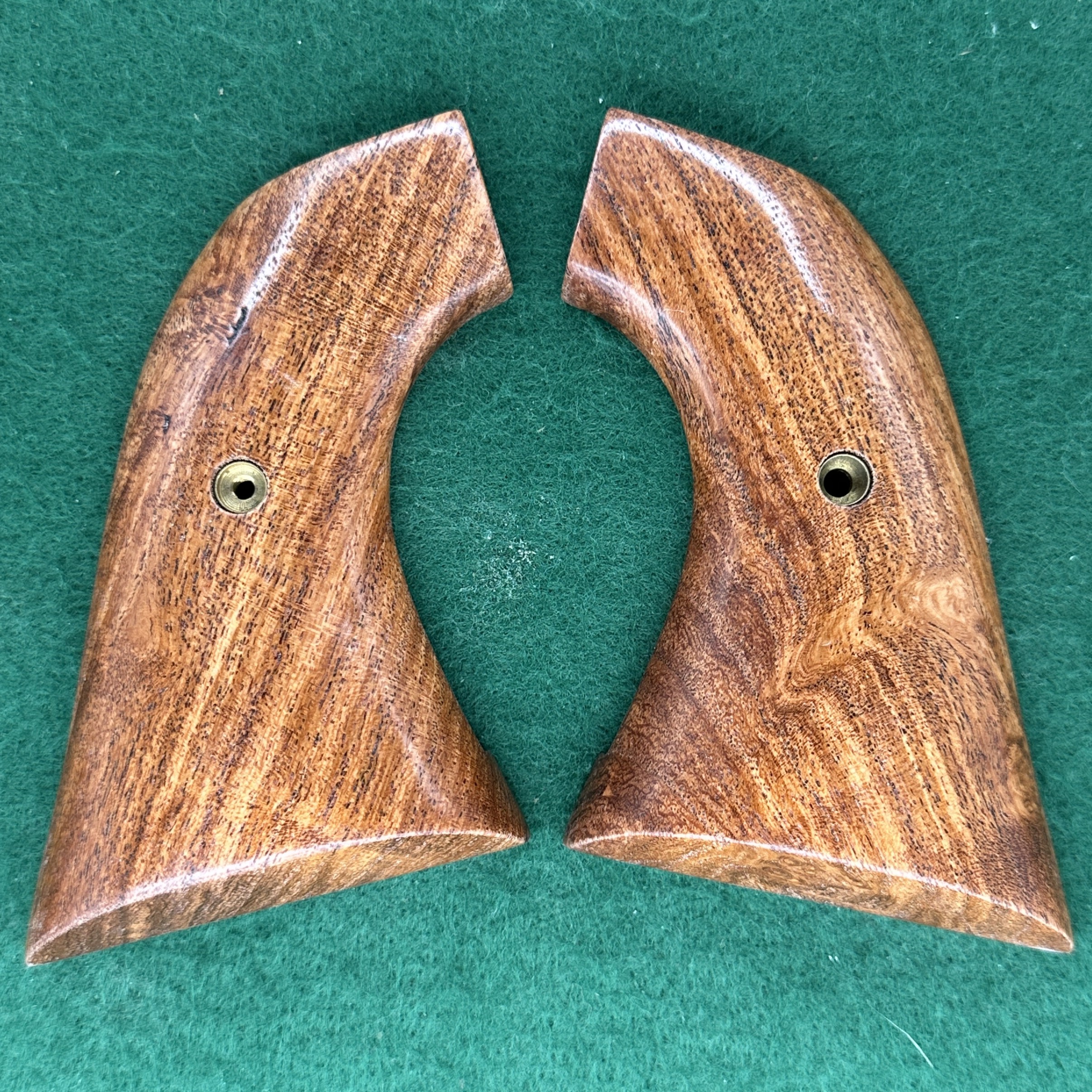 Colt SAA Extended Mesquite Grips