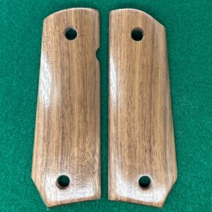 1911 Bobtail Angled Walnut