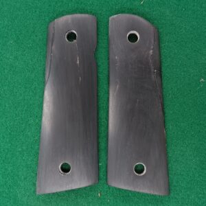 1911 Magwell Cracked Buffalo Horn Grips