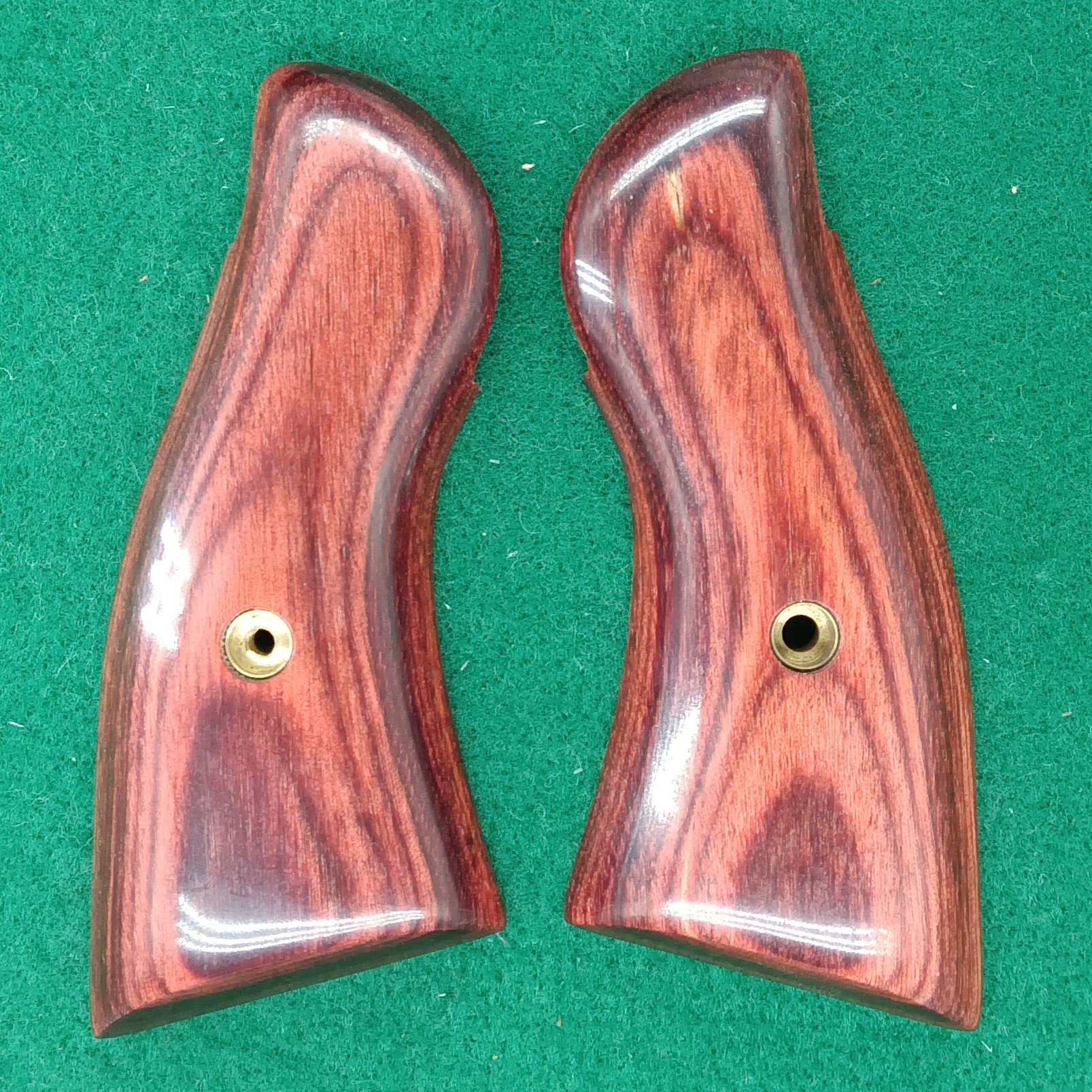 Ruger Security-Six / Police Six - 151 Series & above - Magna Laminate Wood Grips - Image 3